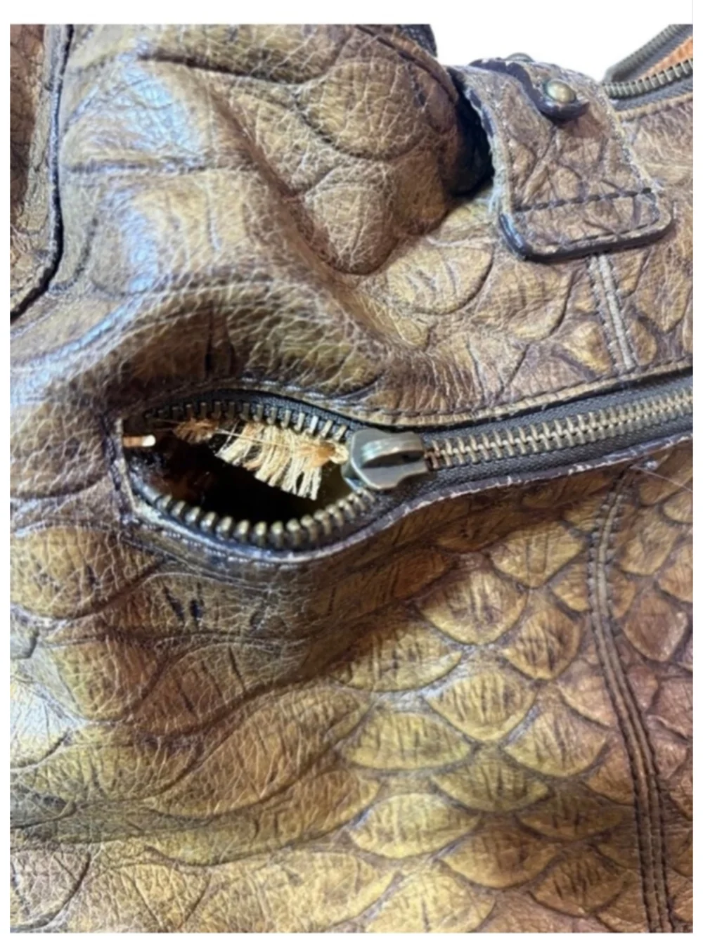 Vintage Guess Collection Brown Faux Snakeskin Hobo Shoulder Bag Y2K Boho flaw